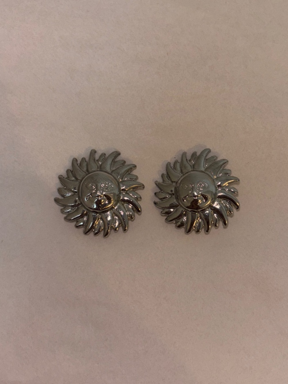 Never Worn Sunburst Silver-Tone Clip-on Earrings